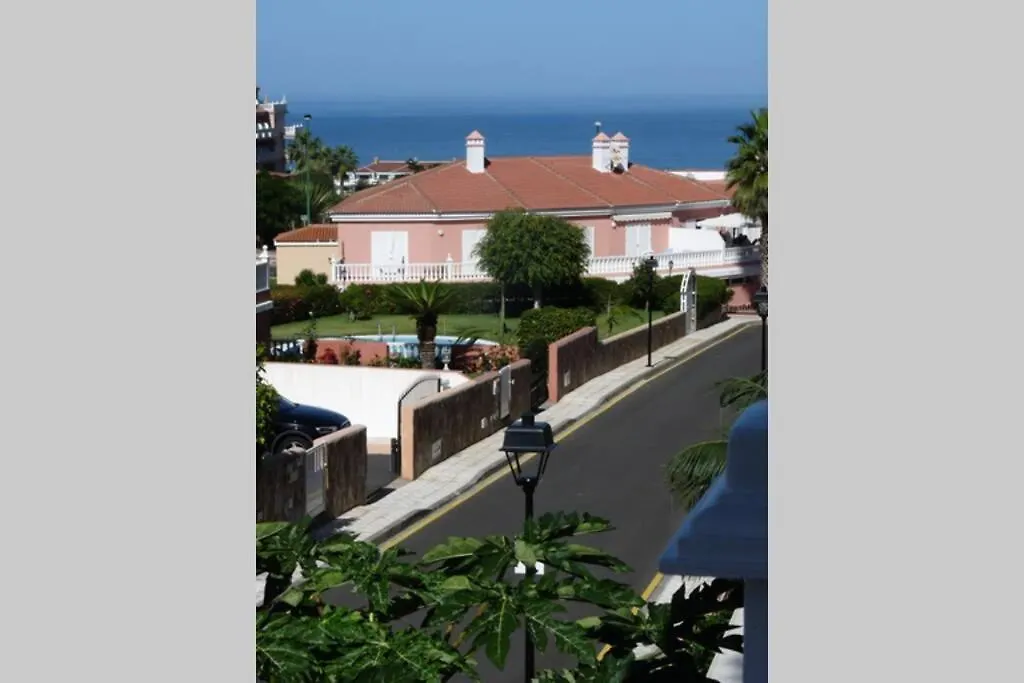 Quiet Apartament With Terrace And Pool Apartamento Puerto de la Cruz